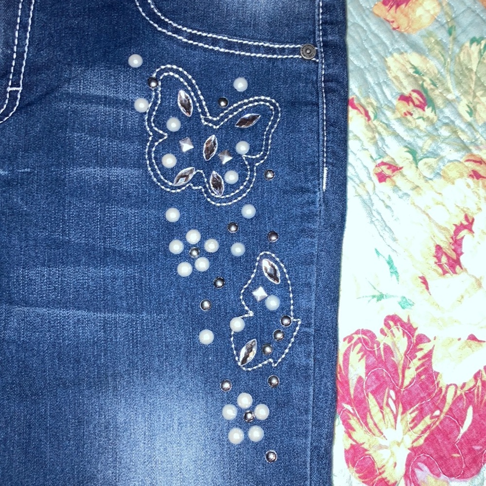 Pants - Picture 3 of 7